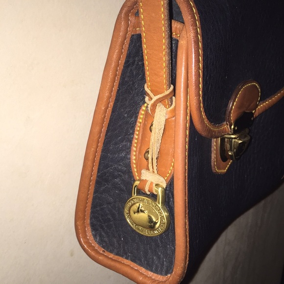 Small Purse - Picture 2 of 5